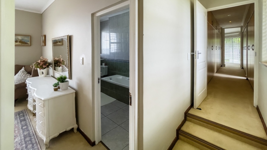 4 Bedroom Property for Sale in Groot Brakrivier Central Western Cape